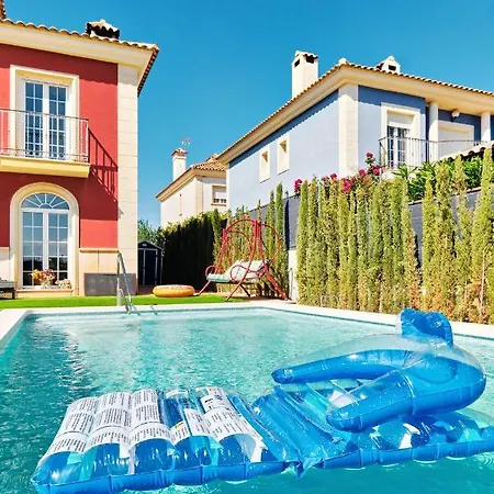 Butterfly - 4 Bedrooms With Pool & Private Playground *